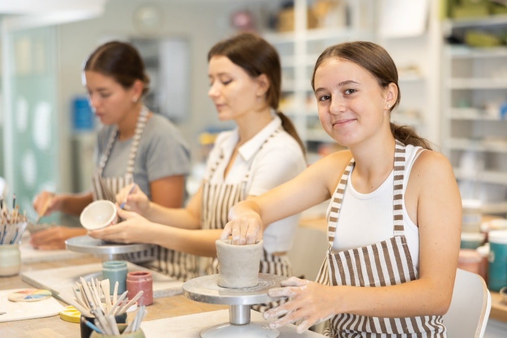 Studenten maken potten