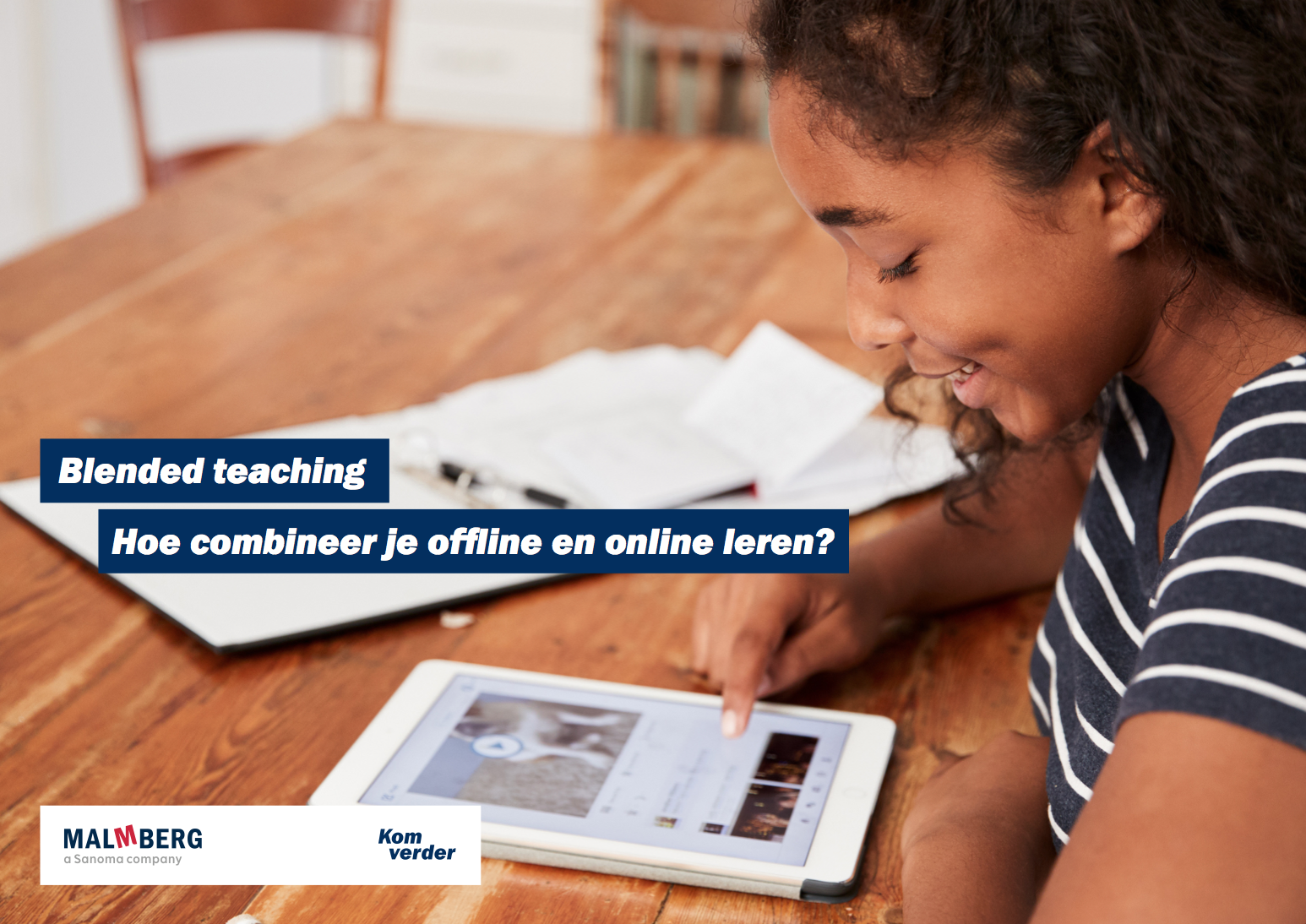 De cover van de whitepaper Blended teaching: Hoe combineer je offline en online leren?