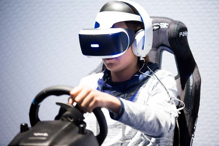 Virtual Reality helpt leerlingen aan een baan