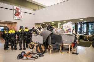 Politie bij Palestina-protesten