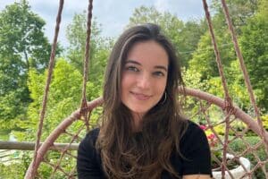 June ging van de universiteit naar de pabo